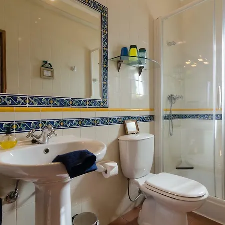 Do Vale-apt East Апартаменти