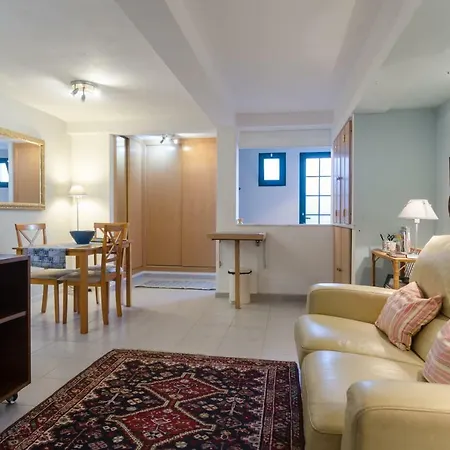 Do Vale-apt East Portimão